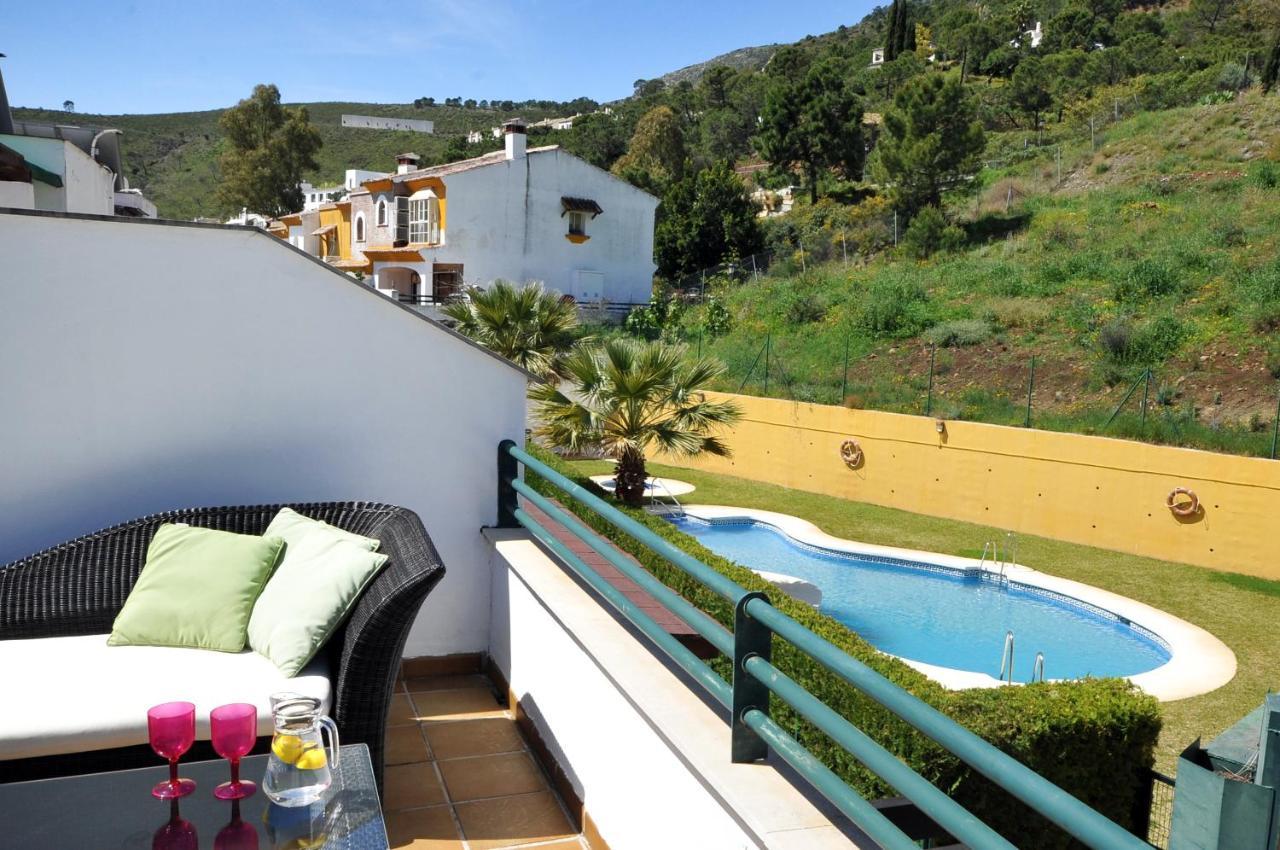 3 Bedroom Townhouse Benahavis Village المظهر الخارجي الصورة